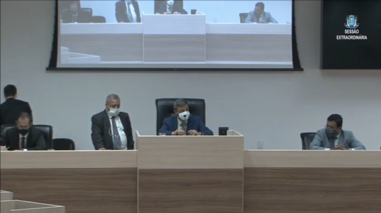Macaé: Câmara aprova por unanimidade urgência para projeto que reduzirá gastos com assessores