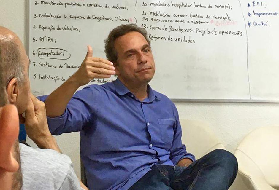 Macaé: Câmara vota em junho contas de 2019 de Dr. Aluizio reprovadas pelo TCE. Se fosse hoje, ex-prefeito sofreria derrota no plenário