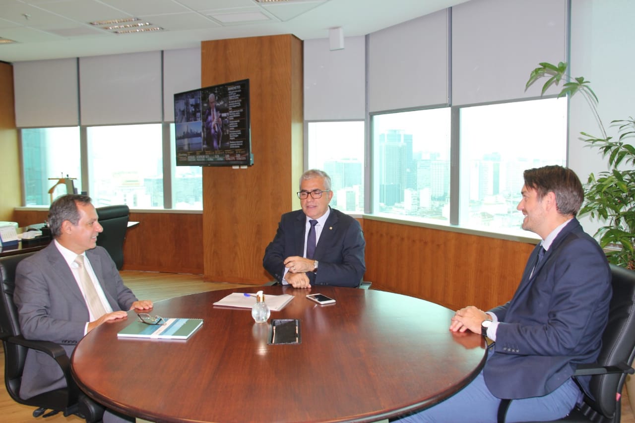 Macaé: presidente da Petrobras antecipa a Christino Áureo informação sobre data da inauguração das obras do Porto de Imbetiba