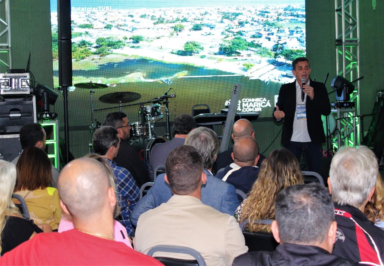 Maricá: depois de Nova Friburgo, Governo apresenta projetos e ações a lideranças politicas e empresariais em Cabo Frio e Campos