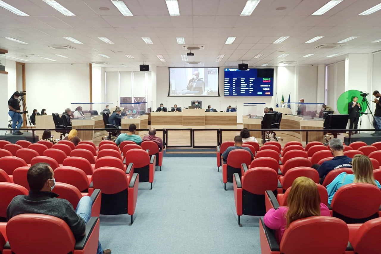 Macaé: auxílio de R$ 1,500 para vítimas das  chuvas será votado na próxima terça-feira na Câmara