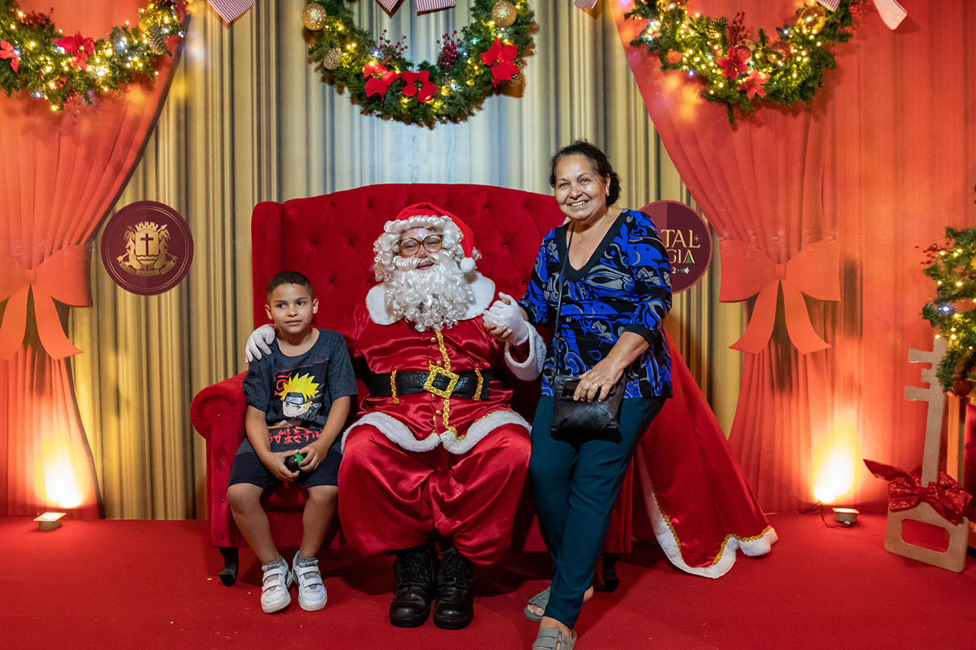 Vila do Papai Noel funciona neste domingo até 23h