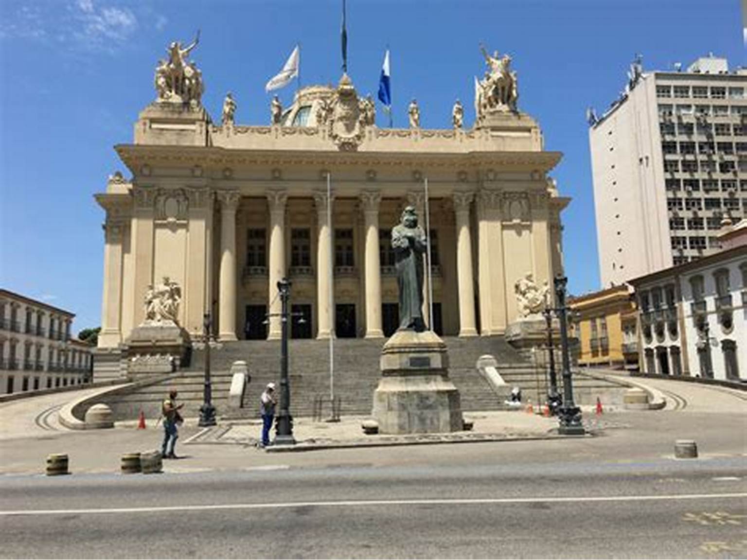 Alerj vai promover audiências públicas itinerantes para discutir ações