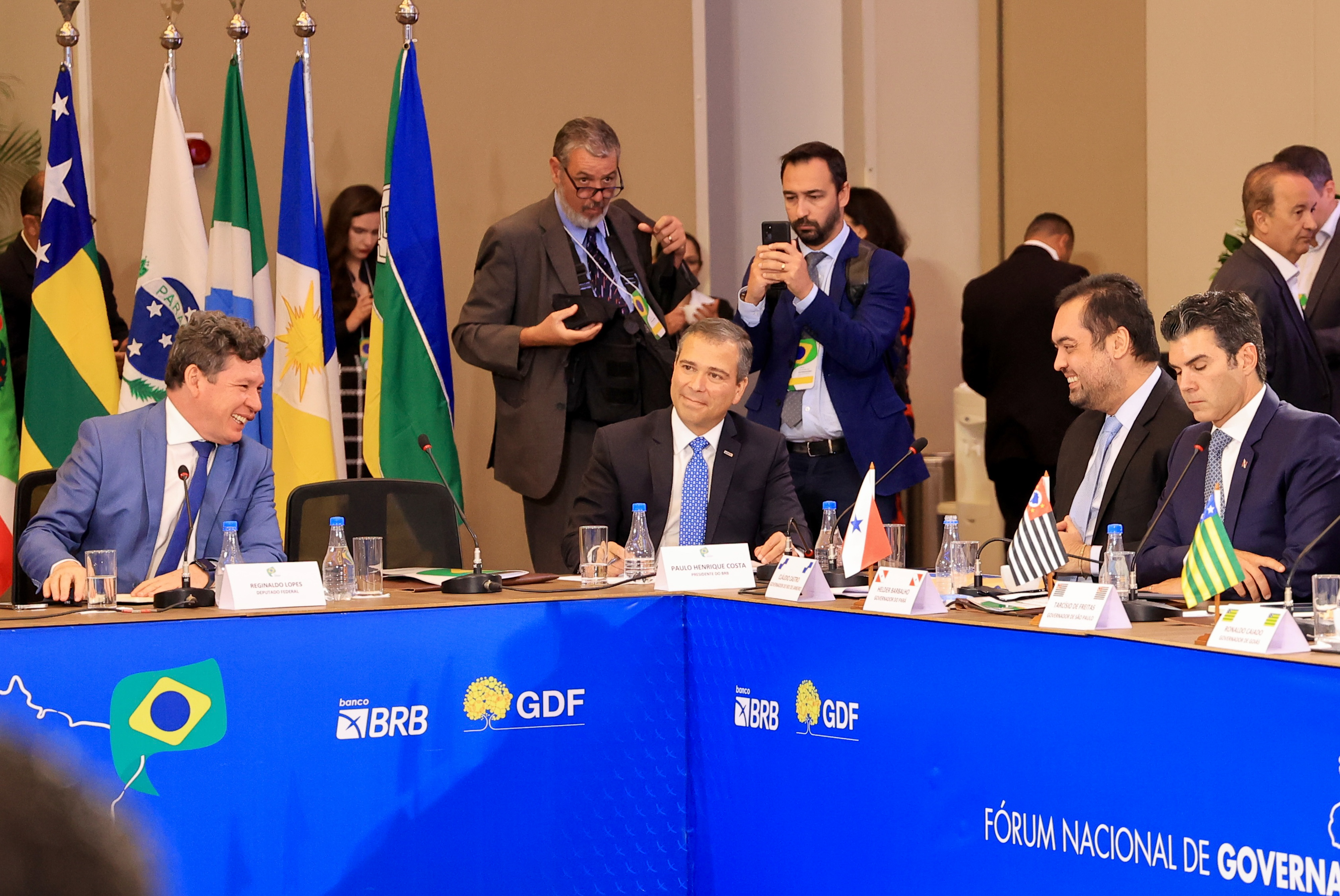 Castro debate a Reforma Tributária no Fórum de Governadores em Brasília