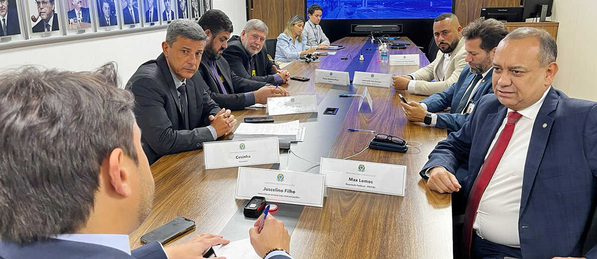 Em Brasília, vereadores de Macaé buscam solução para a telefonia na Serra