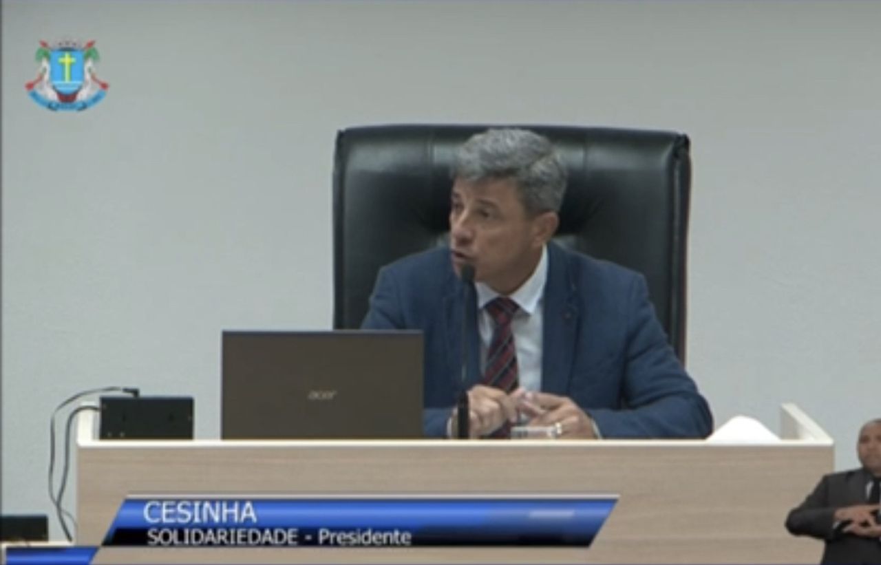 Macaé: diante de diretor, Cesinha sobe o tom contra BRK e lamenta que município terá de “aturar a empresa por 35 anos”