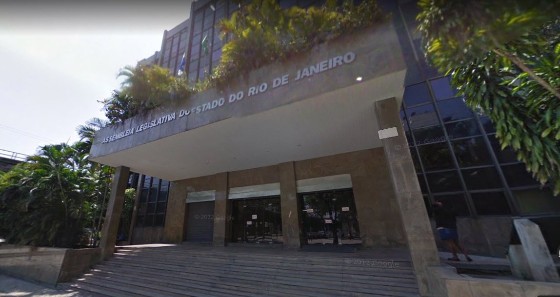 COMISSÃO DA ALERJ DEBATERÁ SITUAÇÃO DO ESTÁDIO CÉLIO DE BARROS FECHADO HÁ 10 ANOS
