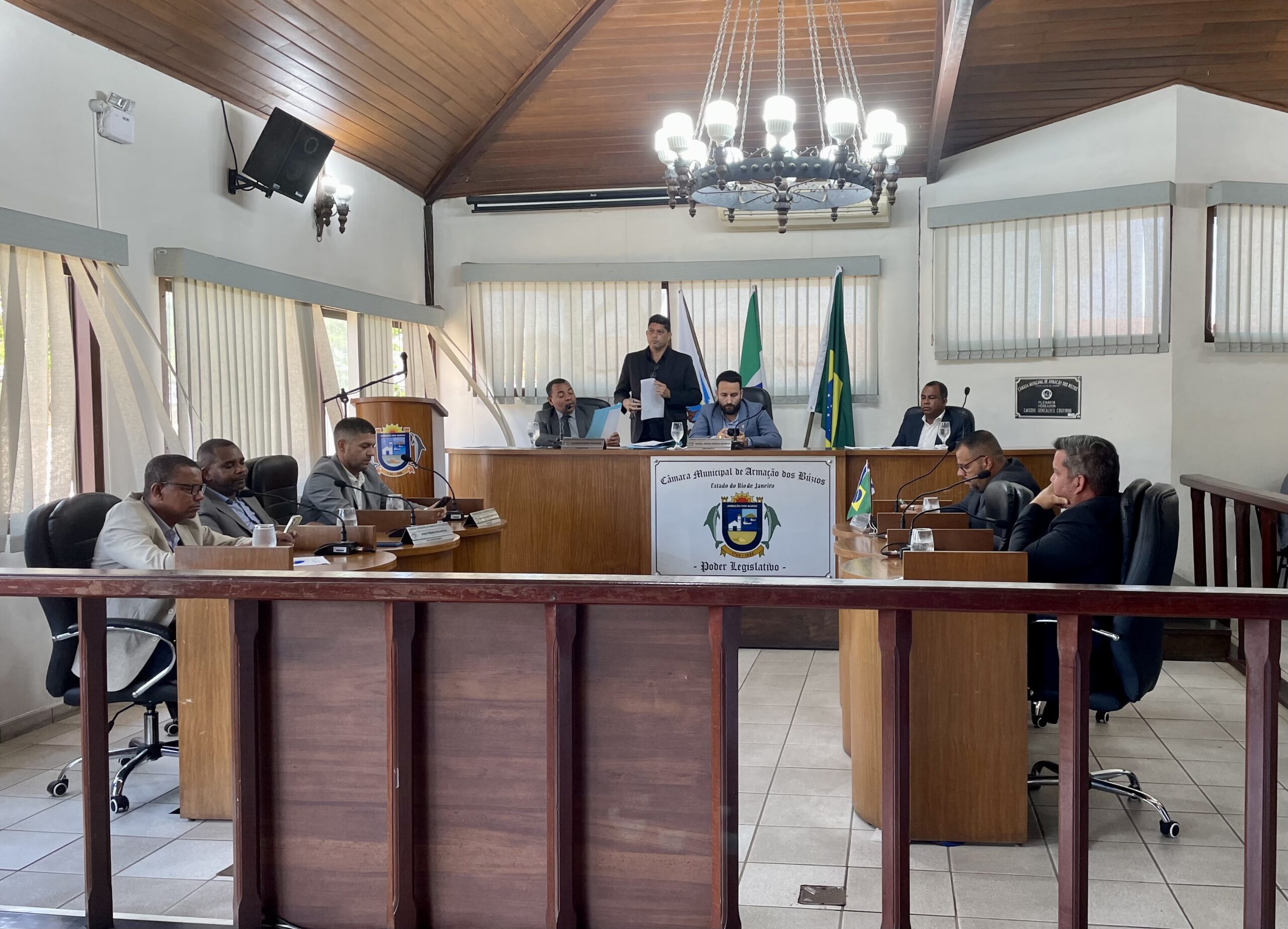 Emenda Estabelece Percentuais de Recursos dos Royalties de Petróleo para Fundos Municipais