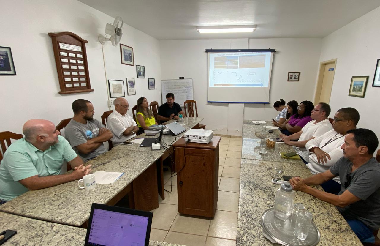 Governo e NUPEM debatem projeto de despoluição da Lagoa de Imboassica