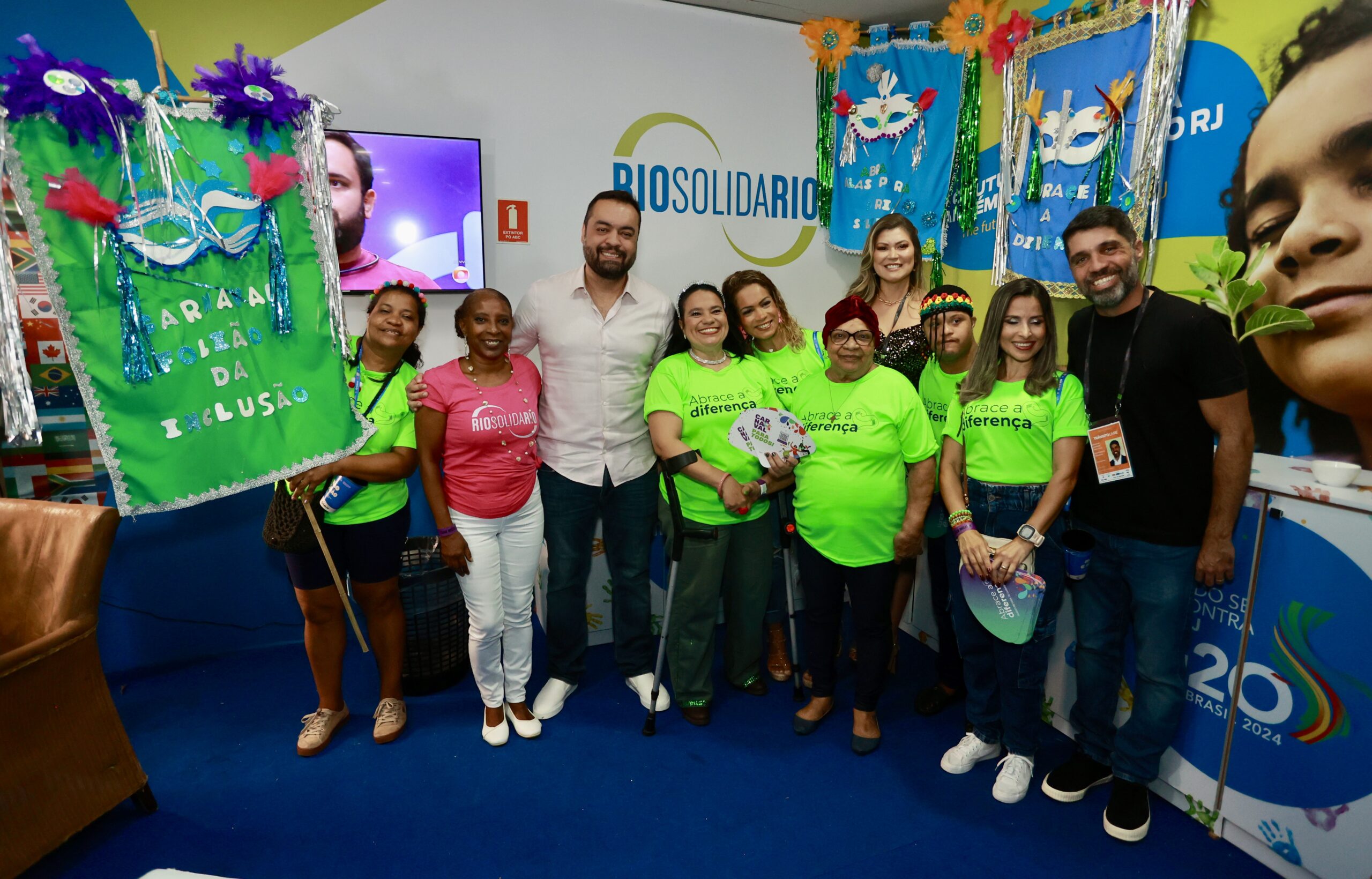 Cláudio Castro destaca importância da inclusão no segundo dia de desfile do Grupo Especial