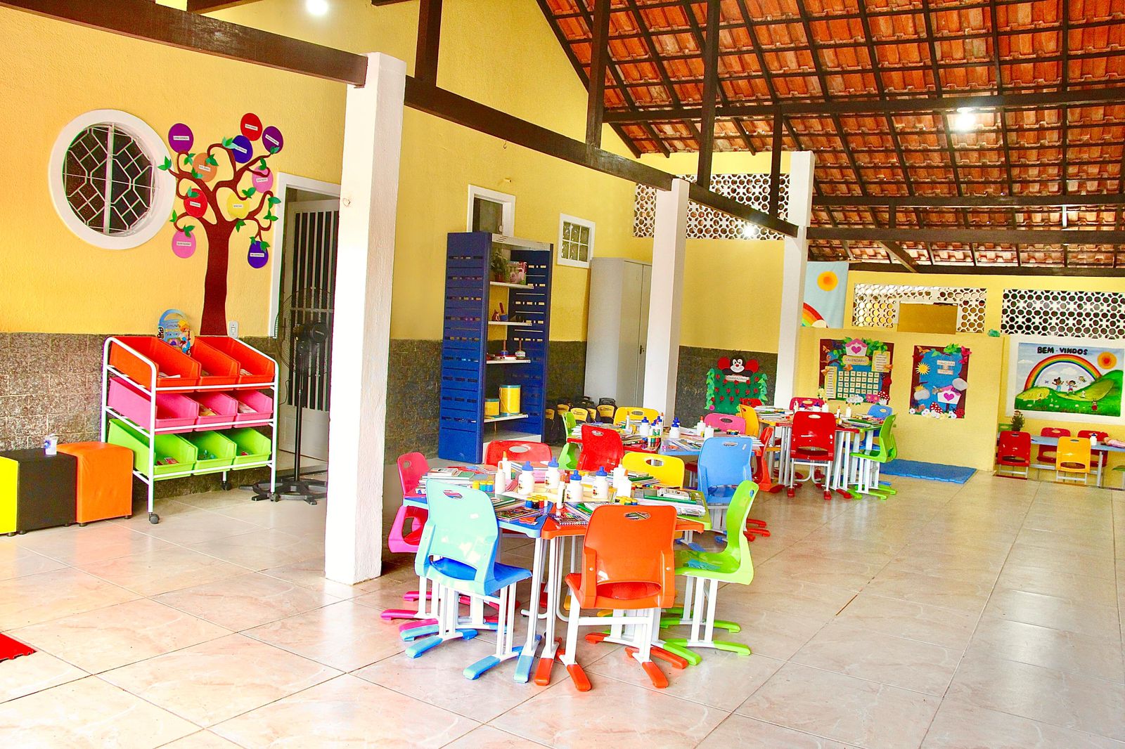 Notícias – Prefeitura inaugura a nova Casa Creche no bairro Fazendinha