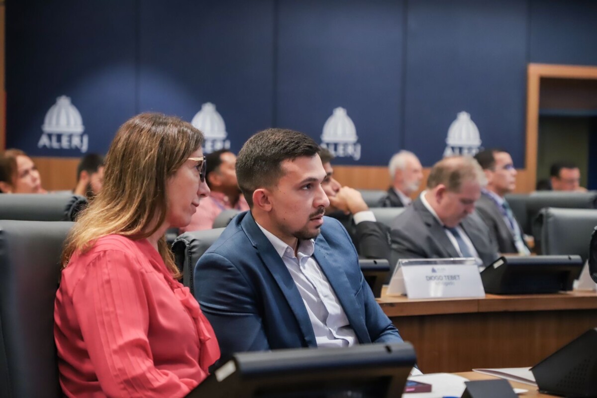 Prefeita Fátima Pacheco participa de evento sobre Direito Eleitoral na Alerj