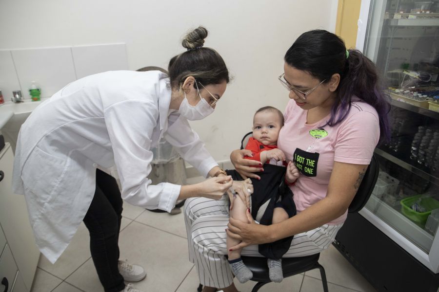 Rio das Ostras vacina contra gripe até quinta nesta semana
