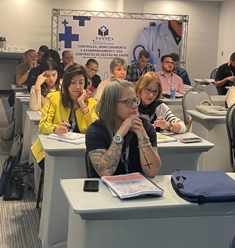 Servidores de Arraial do Cabo participam de curso sobre Controles, Monitoramento e Acompanhamento dos Contratos de Gestão na Saúde