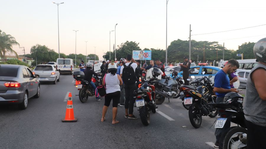 Guarda Civil Municipal realiza operação contra irregularidades no trânsito