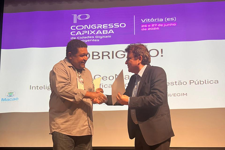 Macaé representa Estado do Rio e recebe certificado de Gestão Inovadora 2024 em congresso