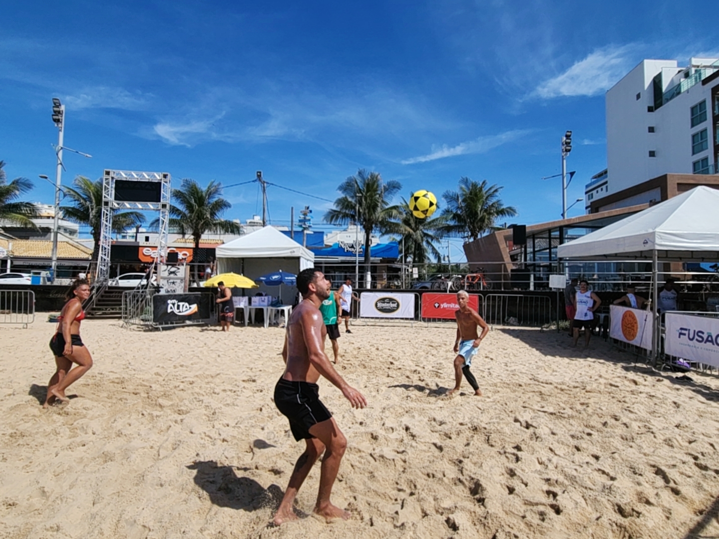 Macaé sedia o 7º Mundialito de Altinha: 64 atletas e 16 equipes celebram o esporte