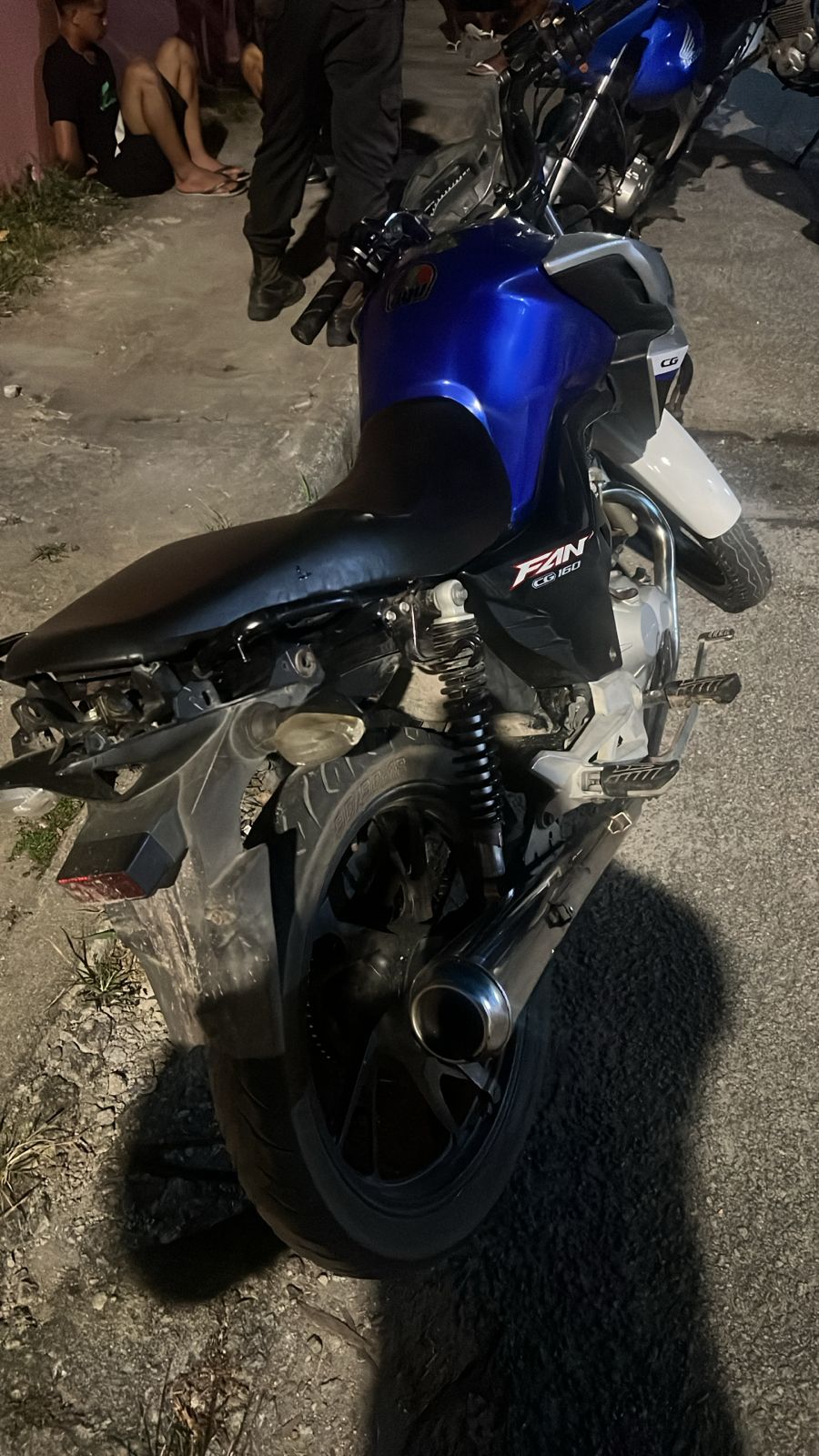 Moto é apreendida no Cidade Praiana em Rio das Ostras