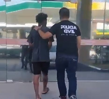 Homem é detido em flagrante por tentar matar a ex em Macaé