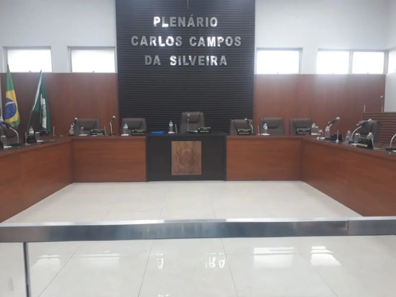 Câmara de Saquarema anuncia licitação de mais de R$ 2,1 milhões para contratar guarda-costas