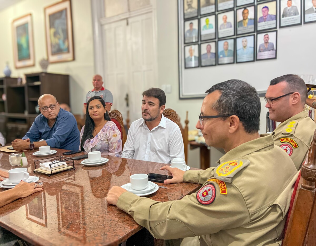Reunião em Macaé marca pontapé inicial para instalação de destacamento do Corpo de Bombeiros em Quissamã