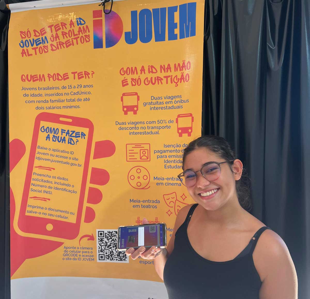 Cadastramento em Tamoios garante benefícios do ID Jovem em ação da Prefeitura de Cabo Frio