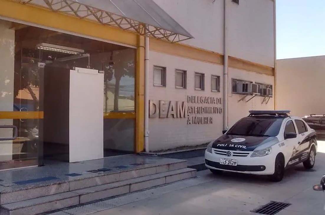 Suspeito é preso por agredir e ameaçar de morte companheira em Cabo Frio