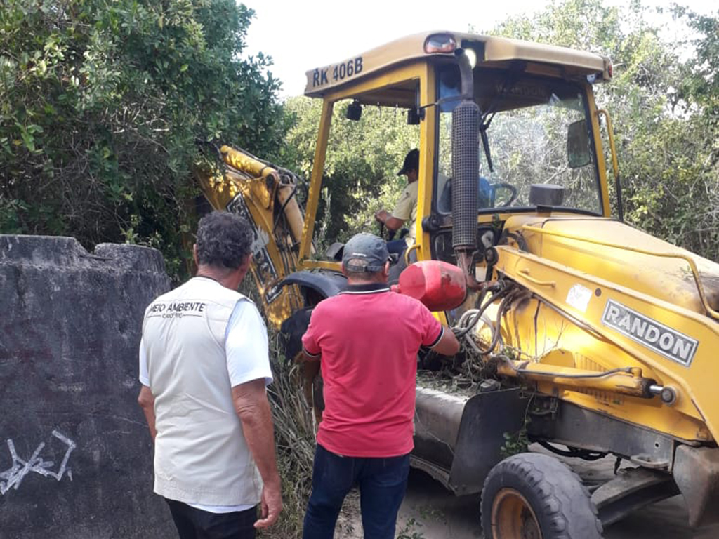 Ação ambiental de Cabo Frio impede trânsito irregular na Trilha do Anzol durante o Carnaval