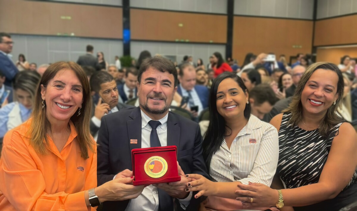 Quissamã recebe reconhecimento nacional com o Selo de Ouro de Compromisso com a Alfabetização