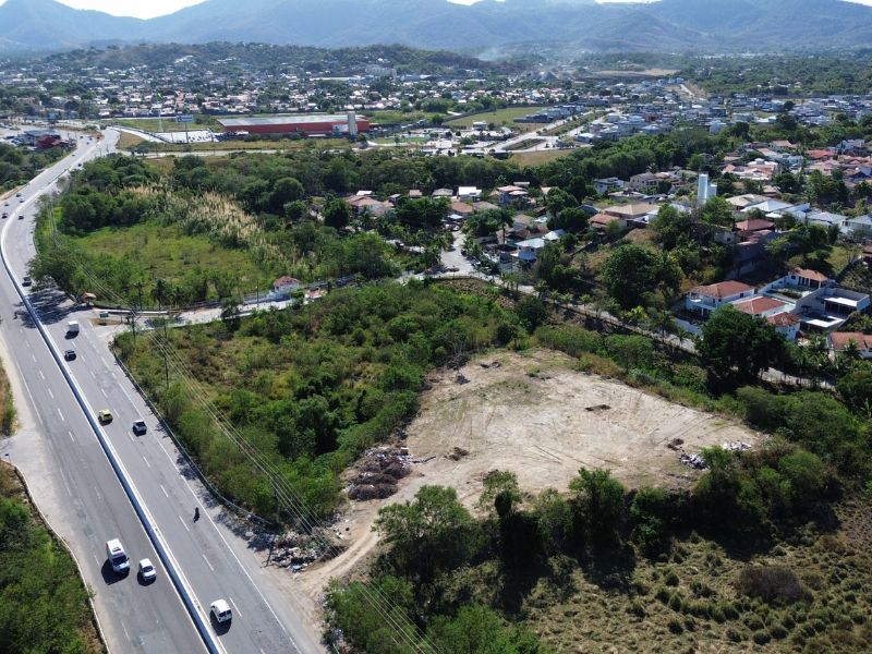 Reunião em Maricá define futuro endereço do 13º Batalhão de Polícia Militar na cidade