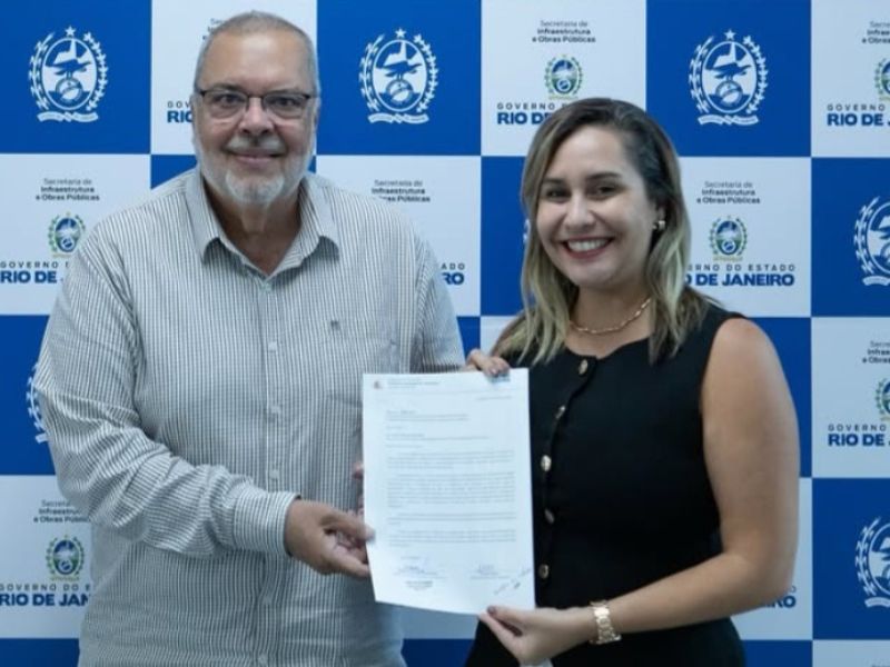 Prefeita de Araruama consegue mais obras após reunião com secretário estadual de Infraestrutura e Obras Públicas