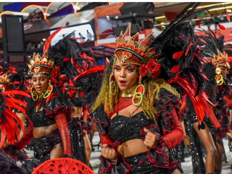 Desfile da União de Maricá chama atenção na Marquês de Sapucaí; apuração é nessa quinta, 6