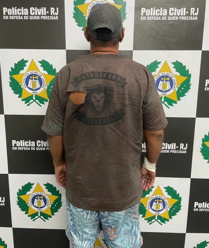Em Campos um homem acaba preso após ferir outro com golpes de faca