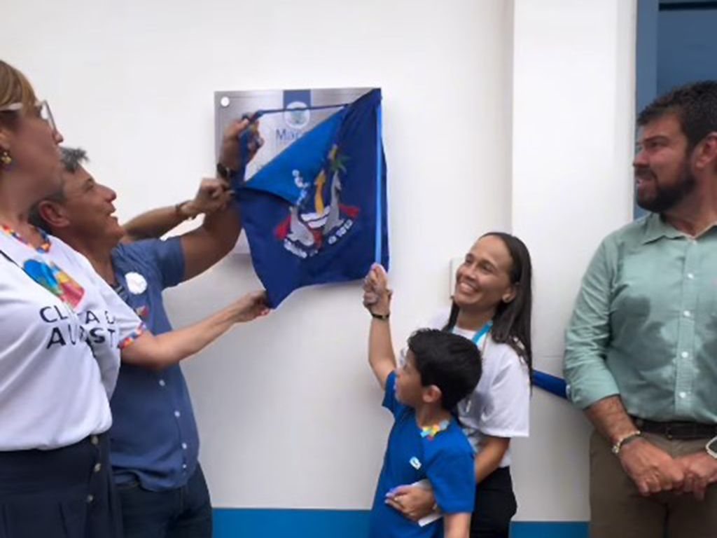 Macaé inaugura Clínica do Autista, ampliando serviços e apoio a crianças com TEA