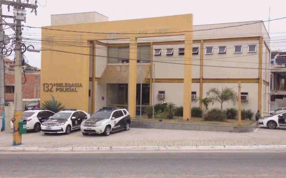 Polícia captura homem que roubou R$ 500 de turista em praia de Arraial