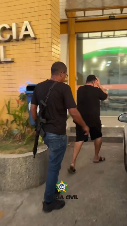 Serviço de inteligência da Polícia Civil prende traficante no bairro Aeroporto em Macaé