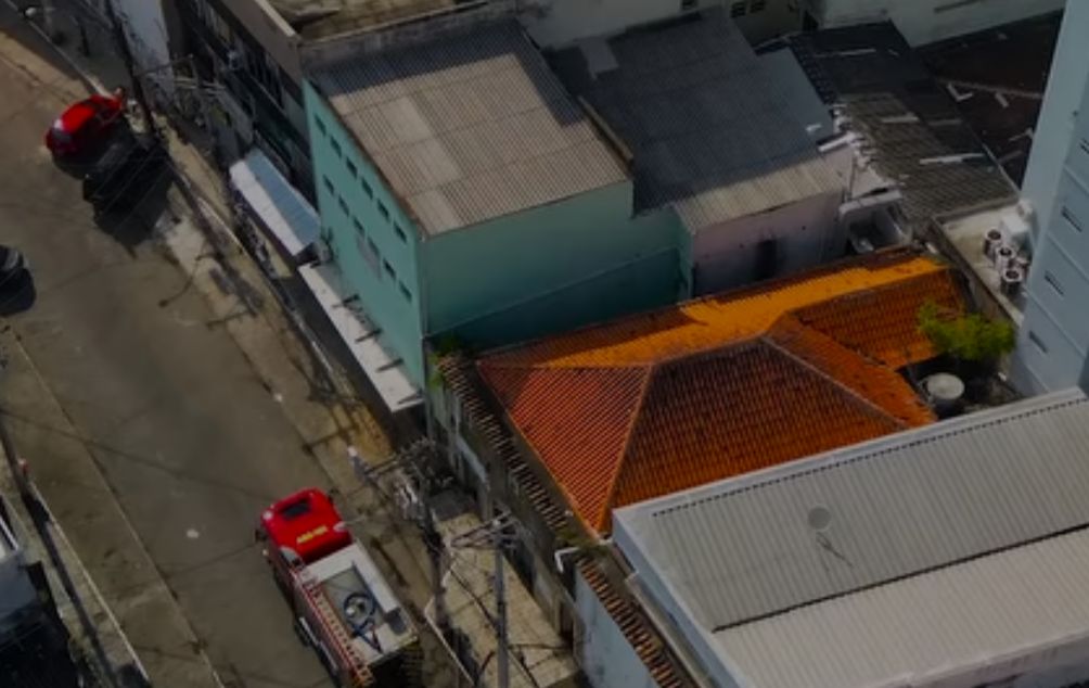 Incêndio atinge sede do Sindicato dos Arrumadores no Centro de Cabo Frio