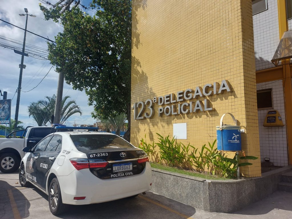 Polícia Civil de Macaé apreendeu no Parque Aeroporto um adolescente por tráfico de drogas
