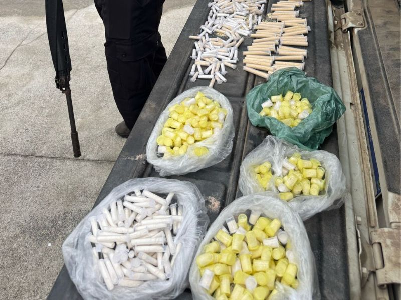 Ação da PM encontra 522 pinos de cocaína em Casimiro de Abreu nessa quinta, 20