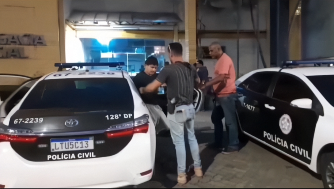 Ação da Civil de Rio das Ostras fecha boca que funcionava em depósito de bebidas no Recanto