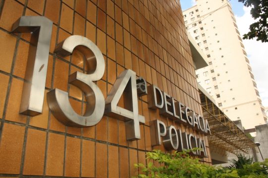 Homem foi executado a tiros na madrugada desta quinta-feira em Campos