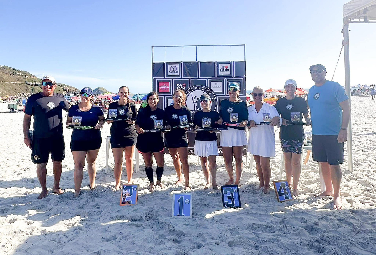 Vôlei e Beach Tennis brilham no Outono Esportivo, reunindo os melhores atletas na Praia Grande, em Arraial do Cabo