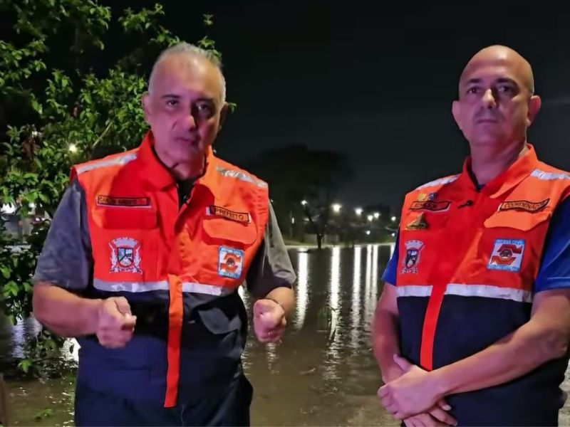Prefeito redobra atenção para possíveis problemas causados pelas chuvas em Rio das Ostras
