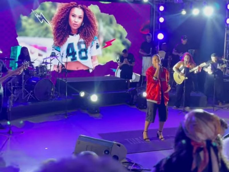 Show de Thaís Macedo fecha comemoração pelo aniversário de Rio das Ostras