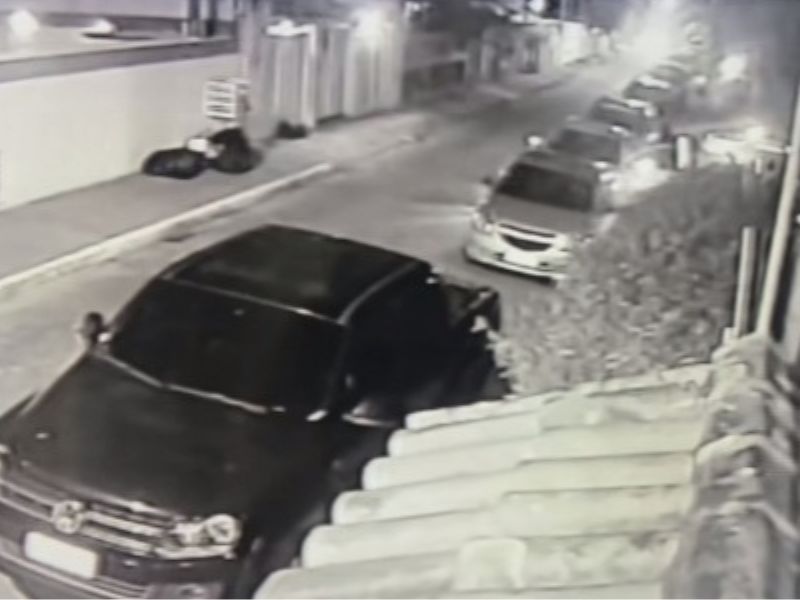 Cantora da dupla As Florroseiras tem carro roubado durante o OstrasCycle, em Rio das Ostras  