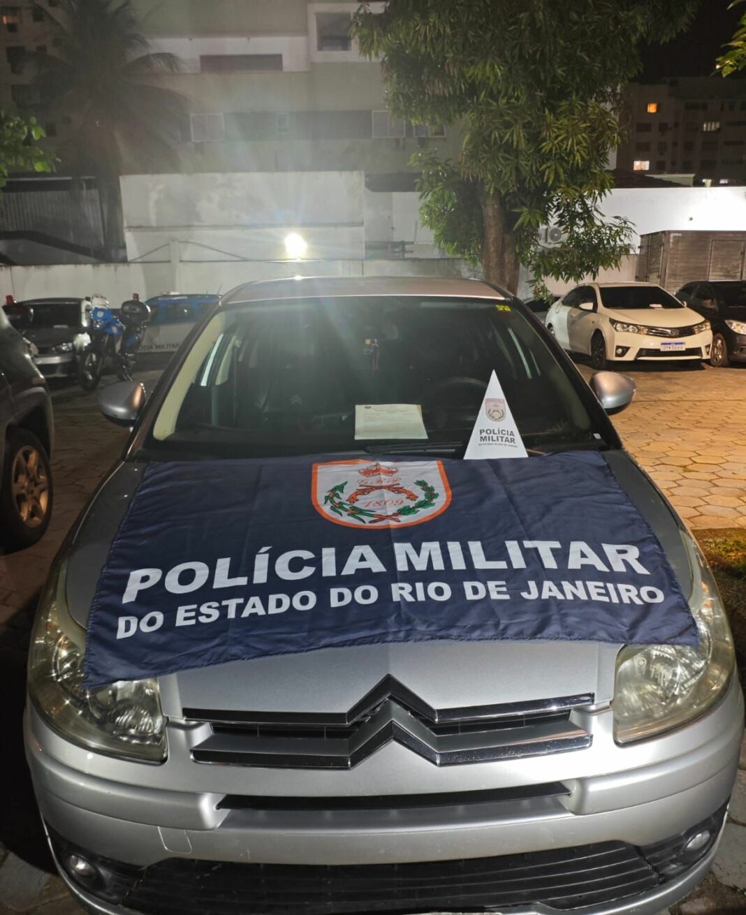 Dirigindo alcoolizado e com CNH falsa, homem acaba preso em Campos