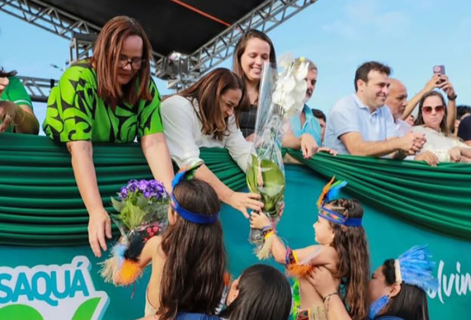 Sessão solene da Câmara e desfile cívico no Centro celebram 184 anos de Saquarema