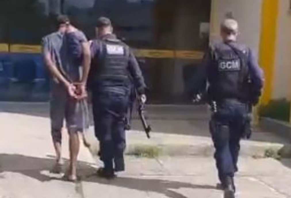 Homem que mantinha a companheira em cárcere privado é preso em São Pedro da Aldeia