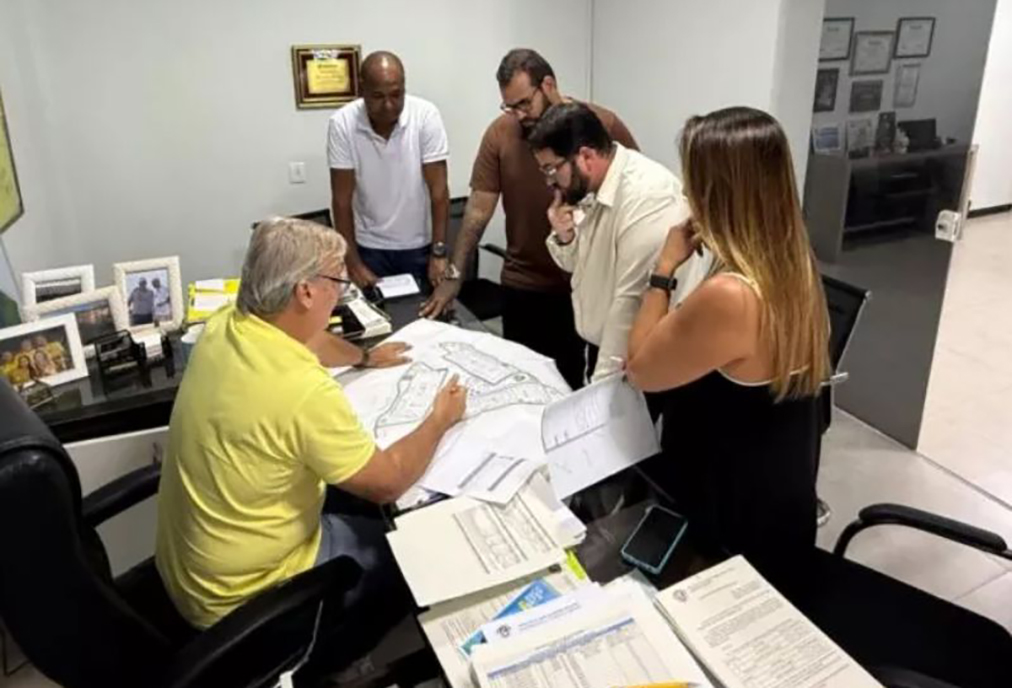 Prefeito de Búzios debate detalhes do projeto de construção da nova Policlínica