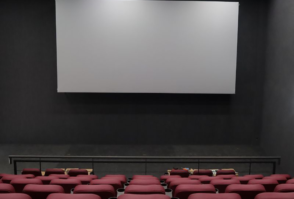 São Pedro da Aldeia inaugura 1º cinema da cidade, fruto de parceria com governo federal